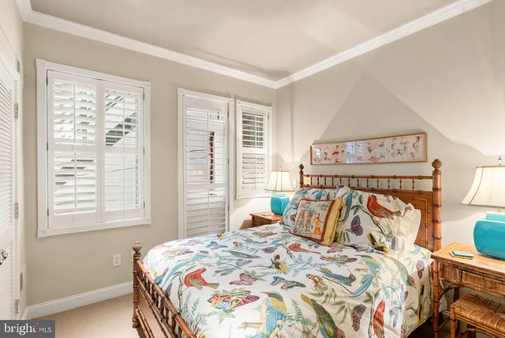 1707 S STREET NW #B Washington, DC 20009