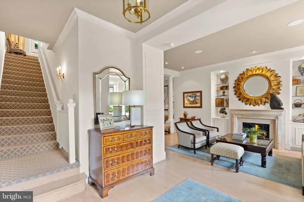 1707 S STREET NW #B Washington, DC 20009