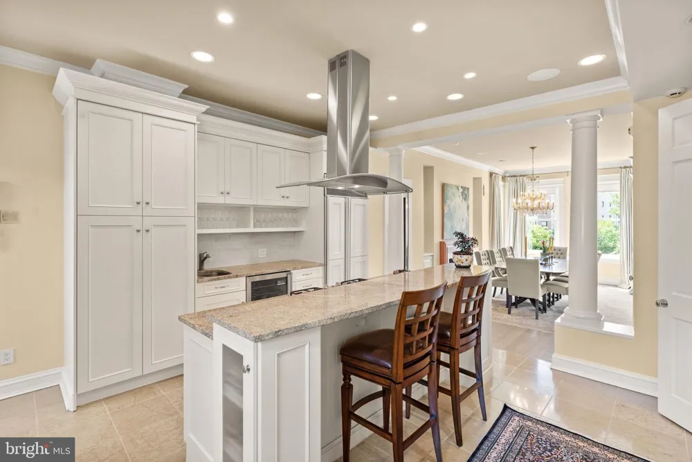 1707 S STREET NW #B Washington, DC 20009