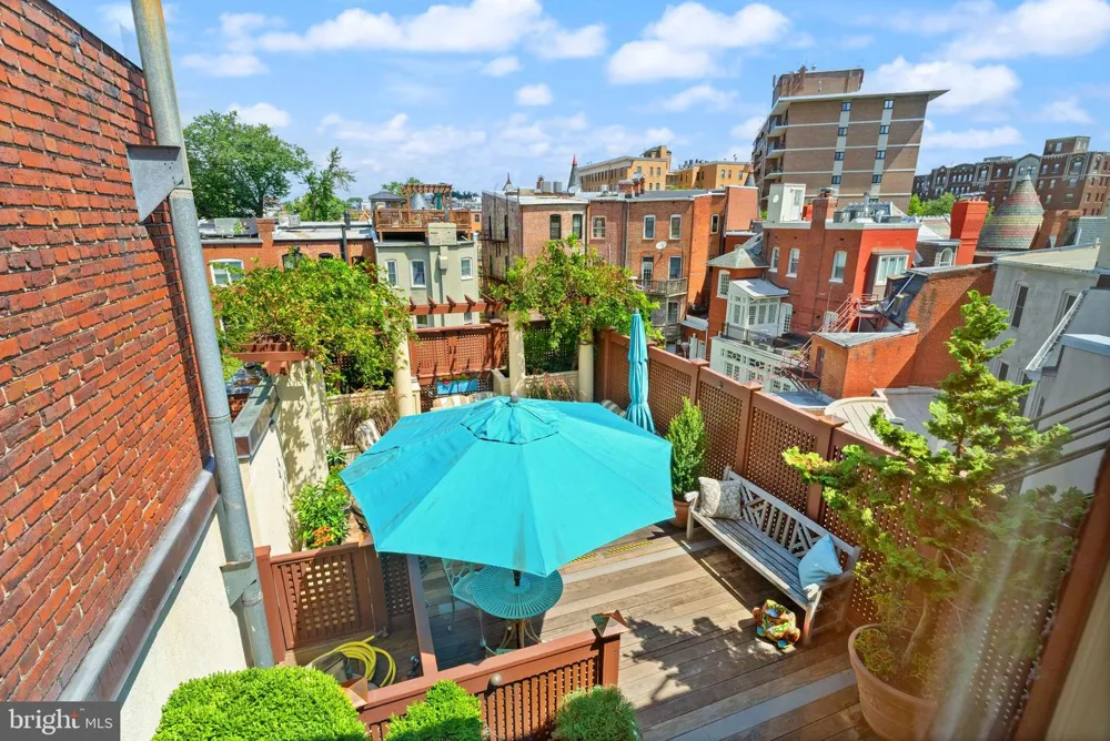 1707 S STREET NW #B Washington, DC 20009