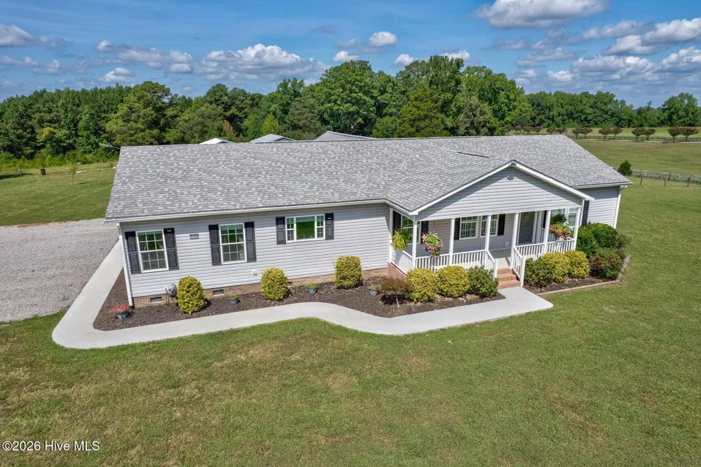 6450 Nc 58 Nashville, NC 27856