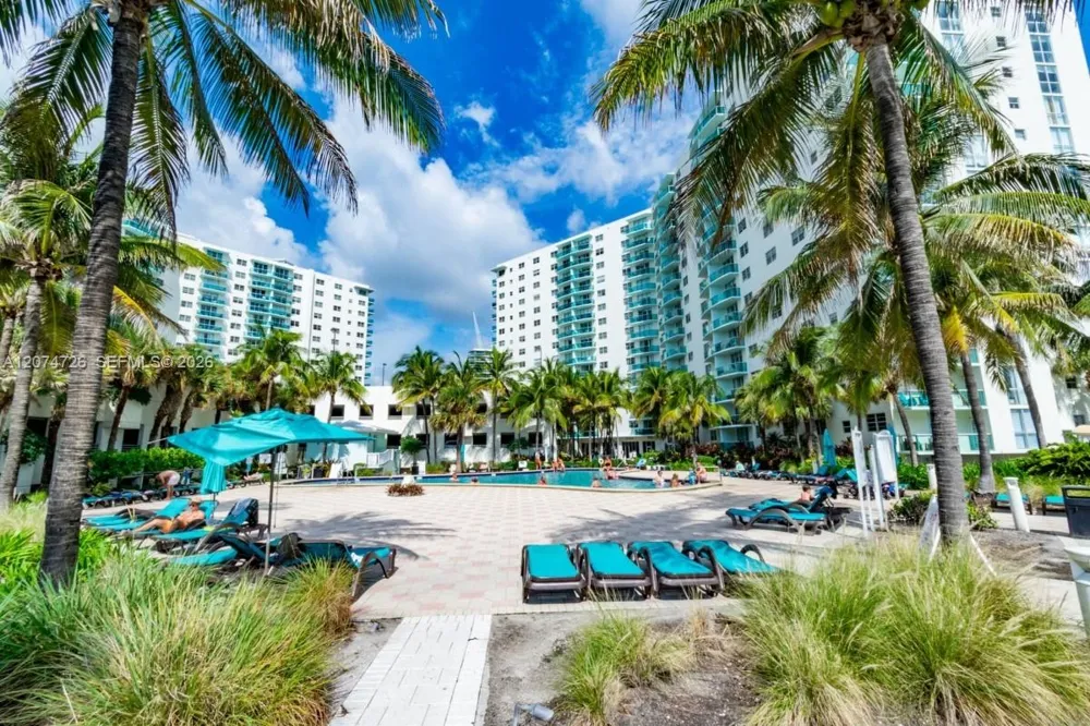 3901 S Ocean Dr #6T Hollywood, FL 33019