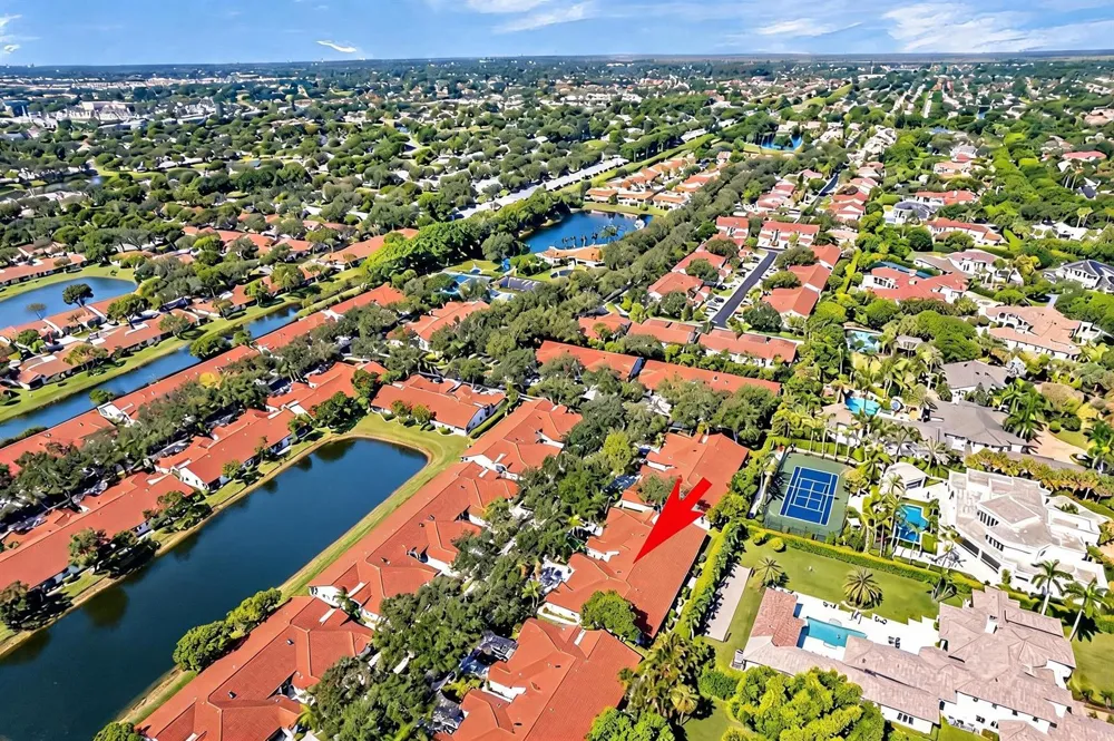 8255 Via Bella Boca Raton, FL 33496