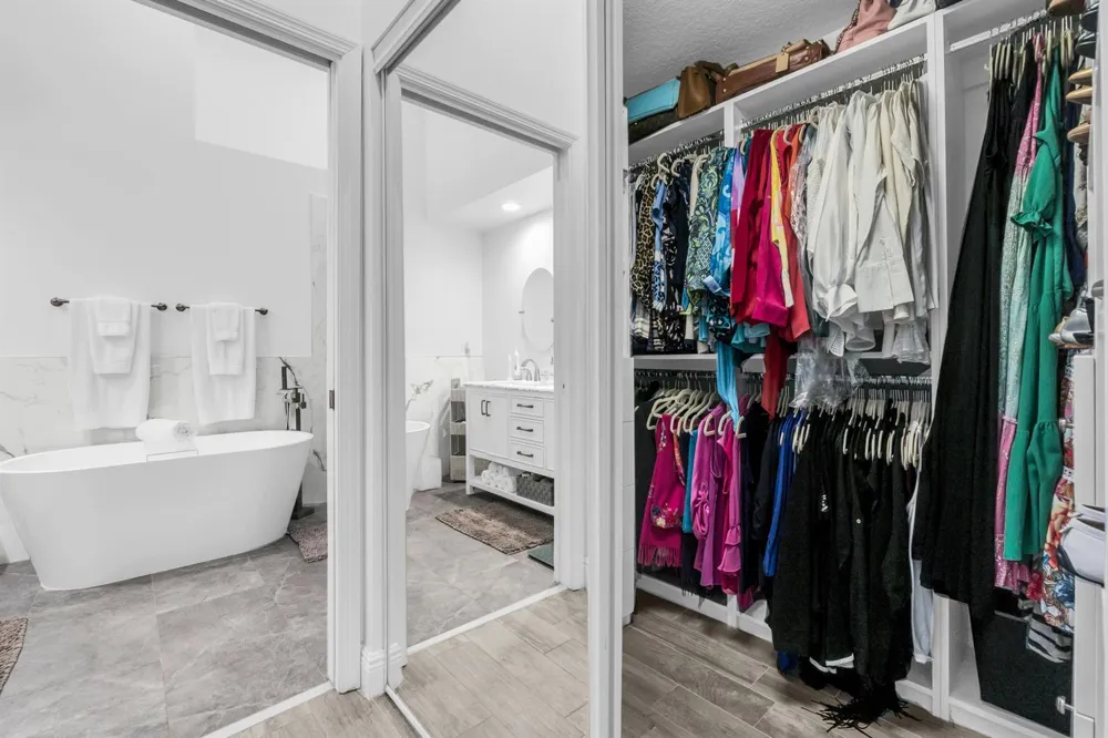 8255 Via Bella Boca Raton, FL 33496