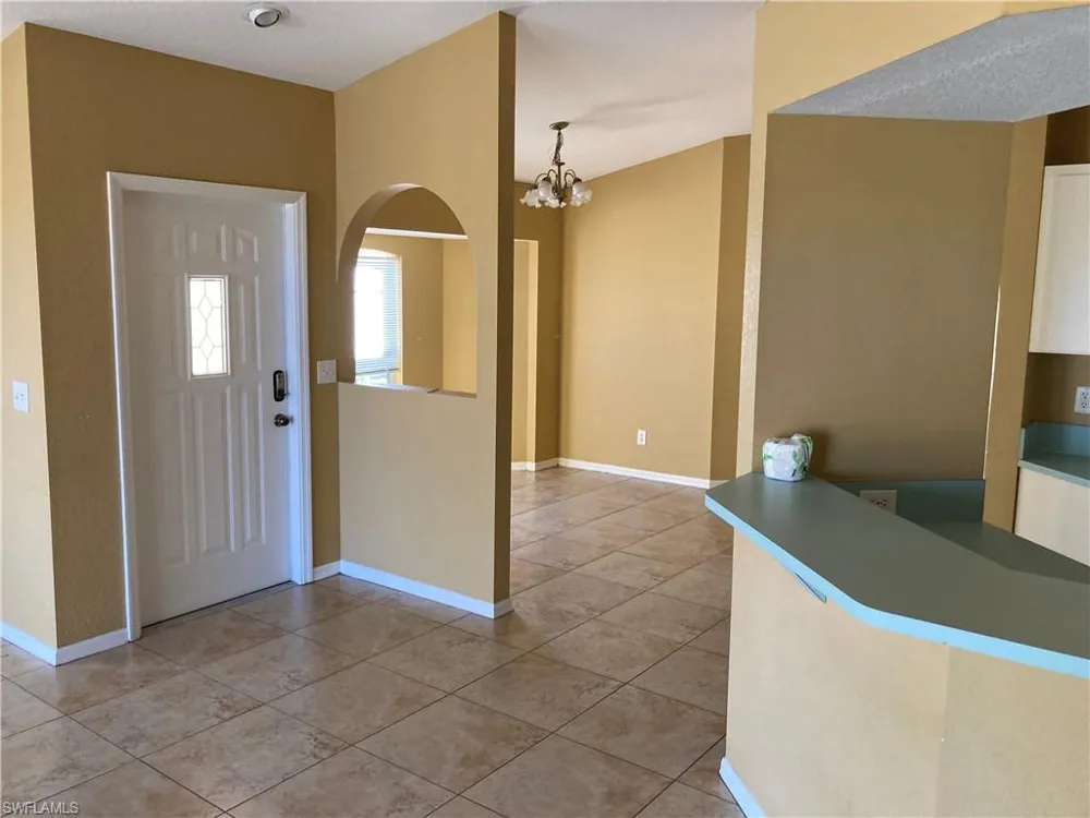 603 SE 13th Terrace Cape Coral, FL 33990
