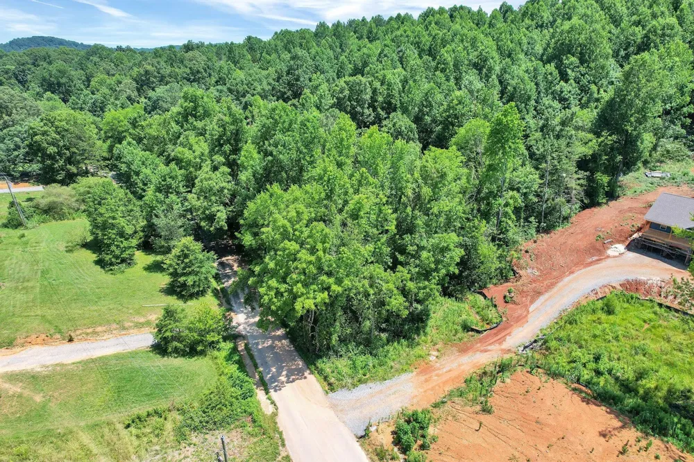 2 Hungry Hollow Road SE Cleveland, TN 37323