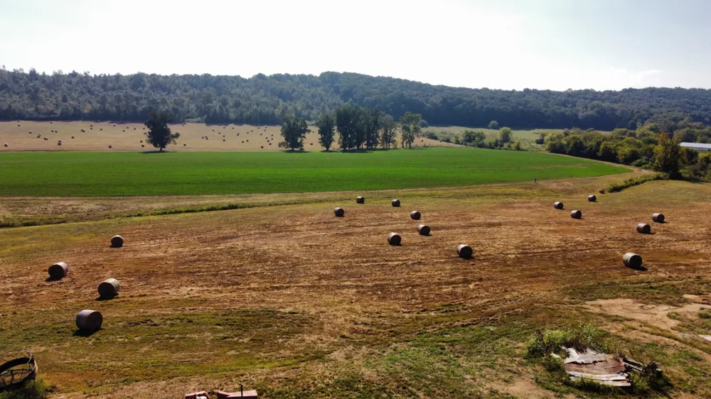 34153339 Lead Mine Valley Road Cleveland, TN 37311