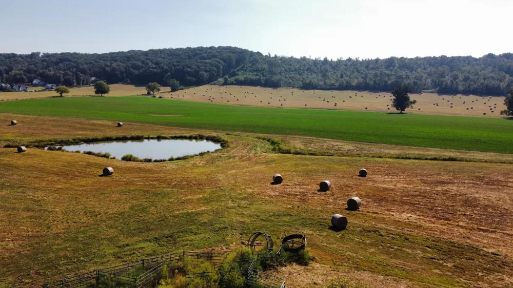 34153339 Lead Mine Valley Road Cleveland, TN 37311