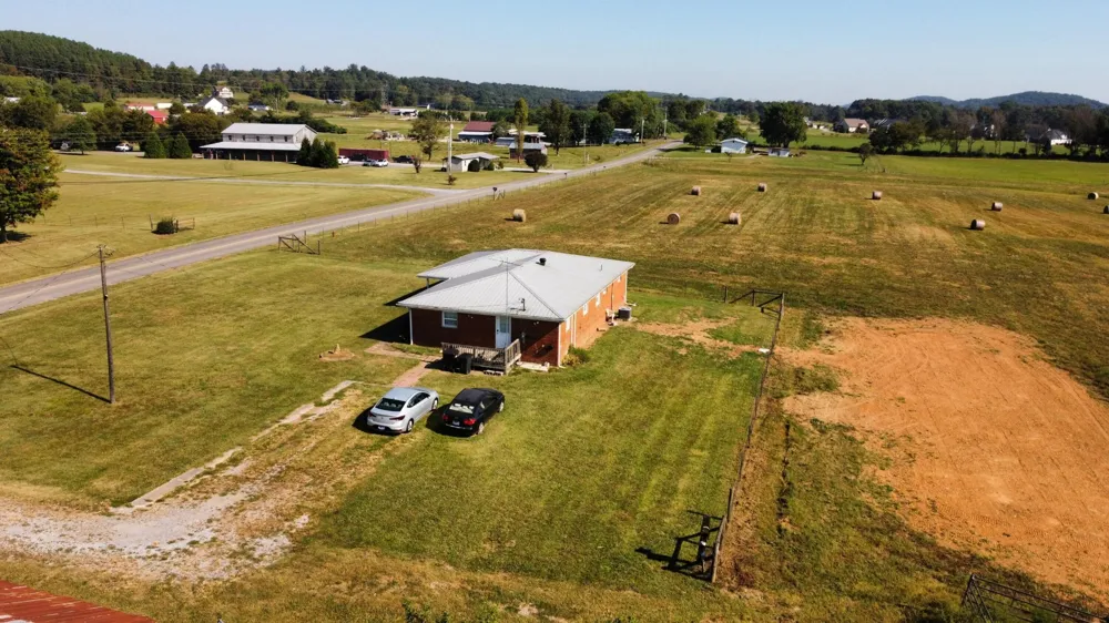 34153339 Lead Mine Valley Road Cleveland, TN 37311