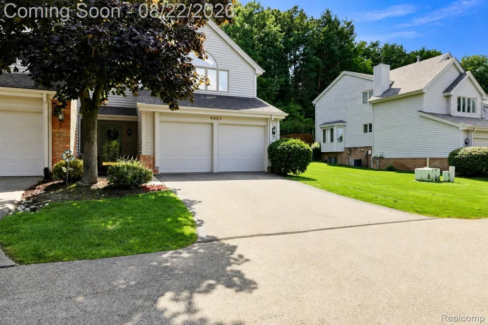 6523 Ridgeview Drive Independence Charter Township, MI 48346