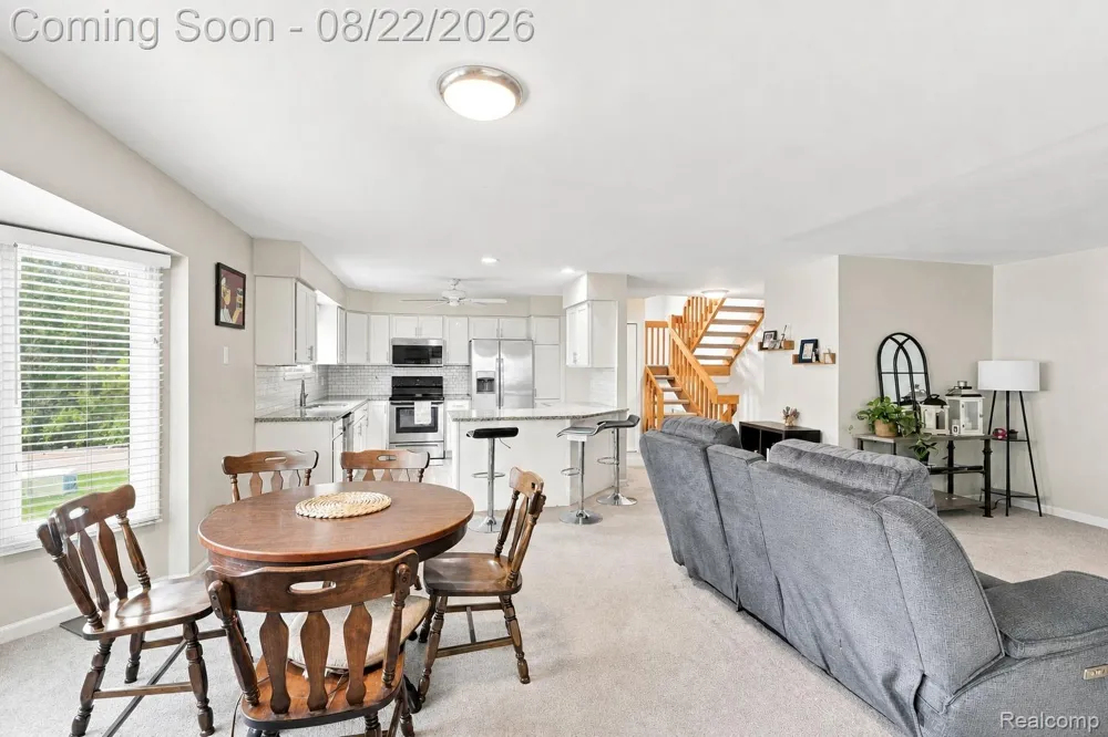 6523 Ridgeview Drive Independence Charter Township, MI 48346