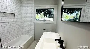 32305 Shrewsbury Street Farmington Hills City, MI 48334