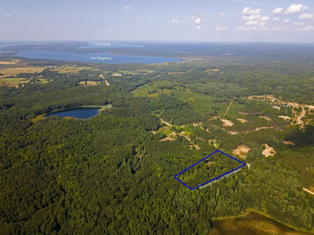 3037 Dockery Road, Nw Kalkaska Township, MI 49690