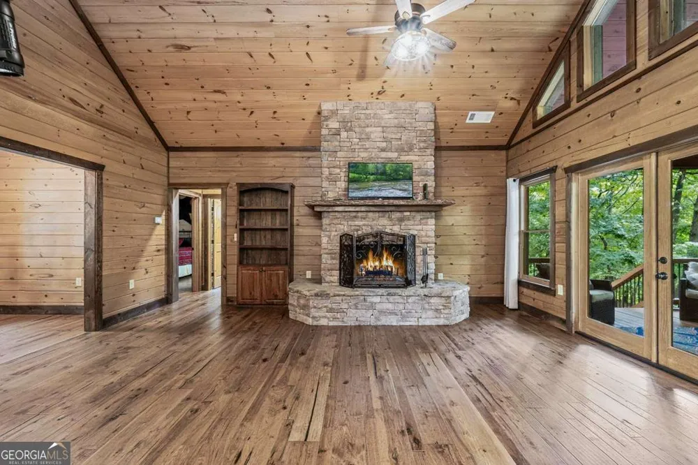 605 Toccoa Preserve LN Blue Ridge, GA 30513