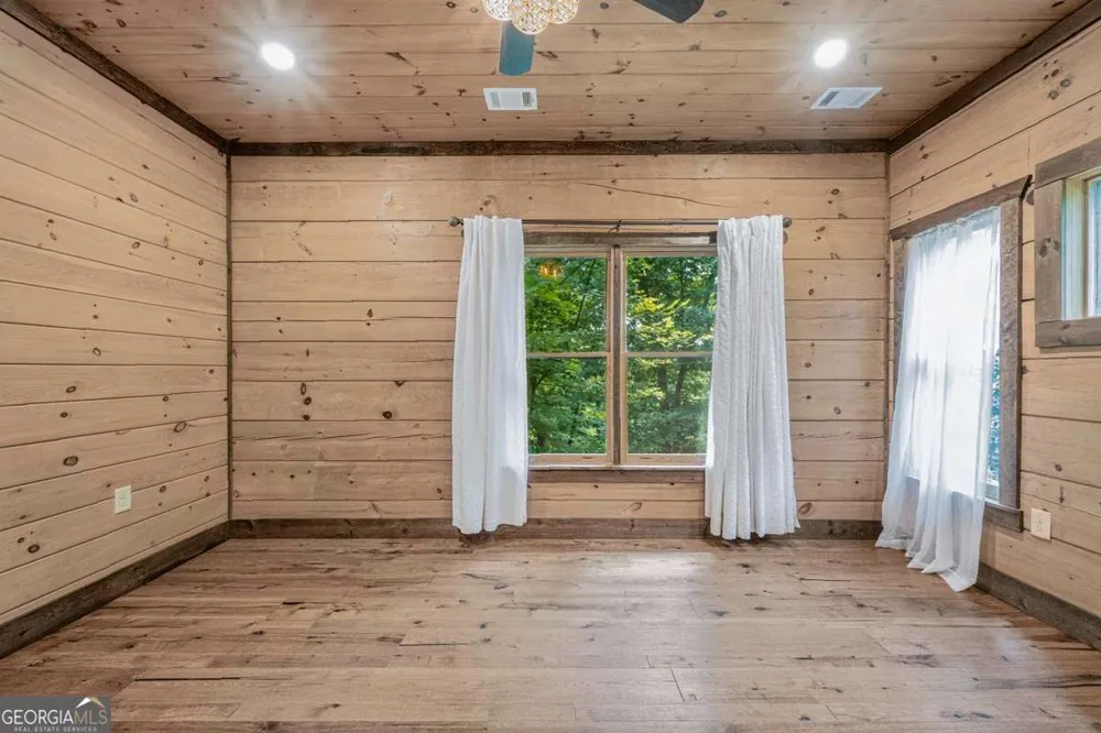 605 Toccoa Preserve LN Blue Ridge, GA 30513