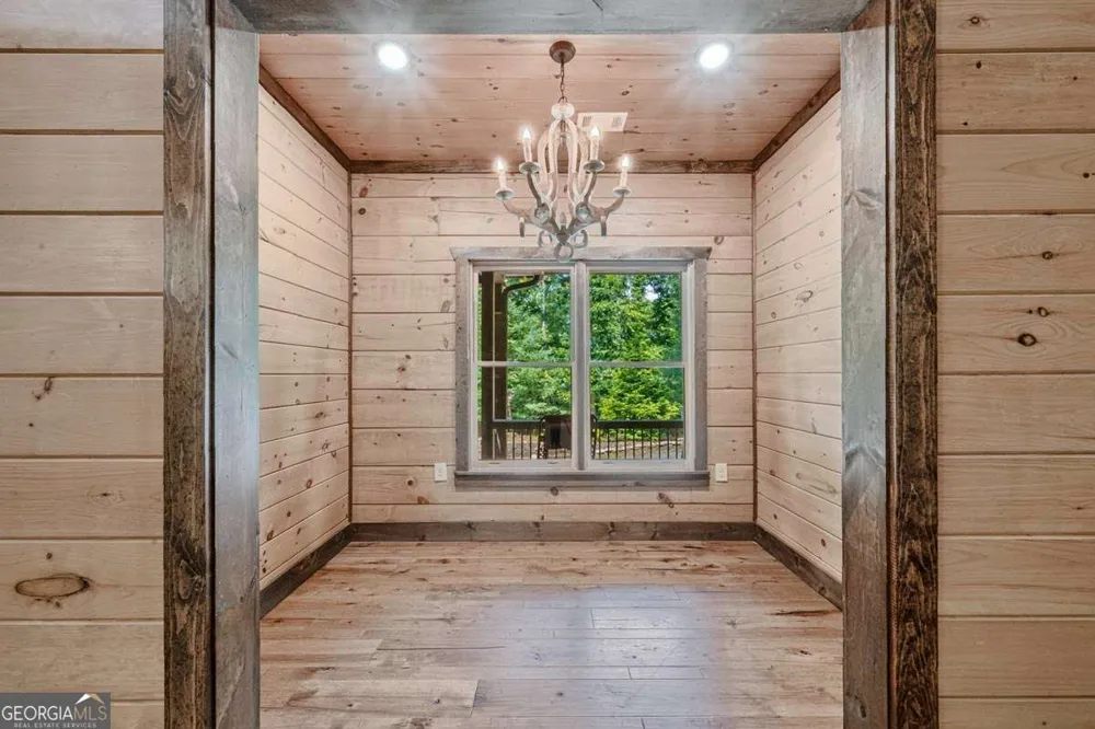 605 Toccoa Preserve LN Blue Ridge, GA 30513