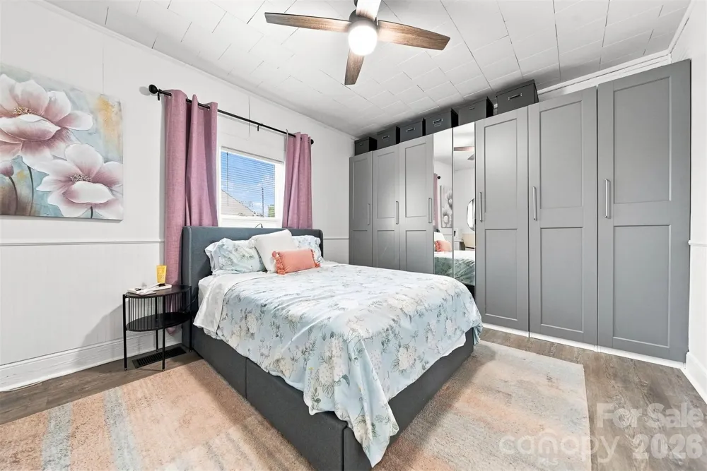 213 Colombo Street NW Valdese, NC 28690