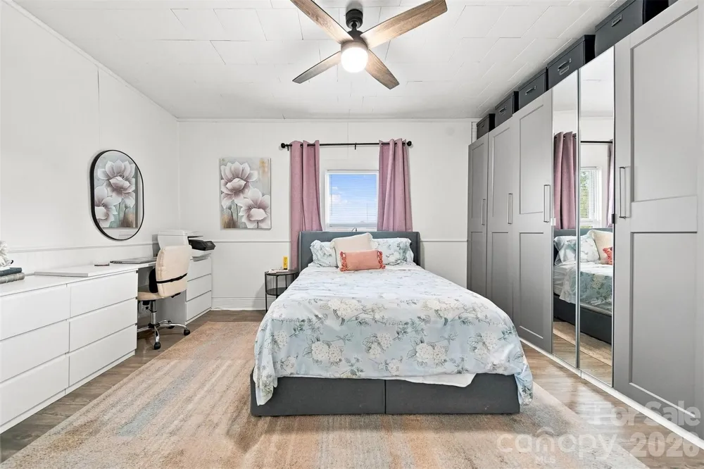 213 Colombo Street NW Valdese, NC 28690