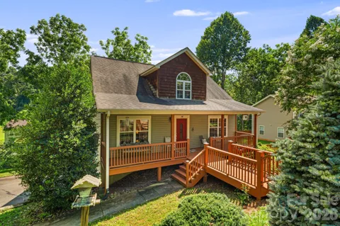 16 Heather Mist Drive