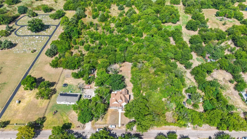 Gladys Lone Oak, TX 75135
