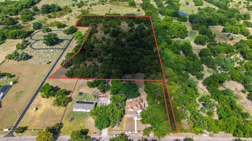 Gladys Lone Oak, TX 75135