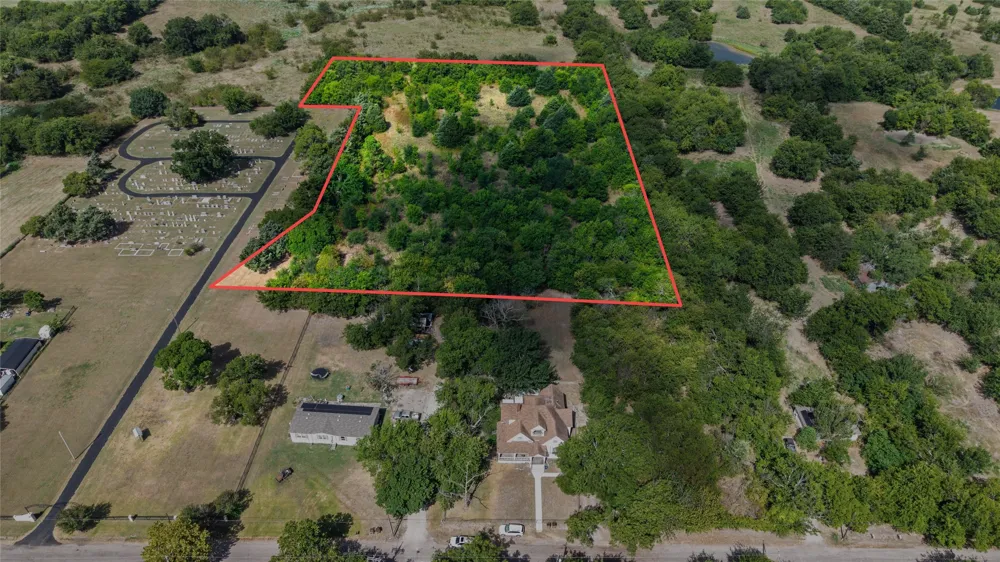 Gladys Lone Oak, TX 75135