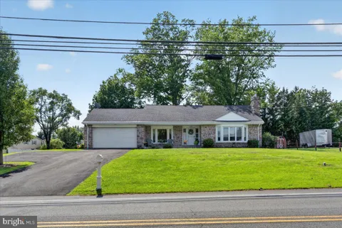 1532 SWAMP PIKE