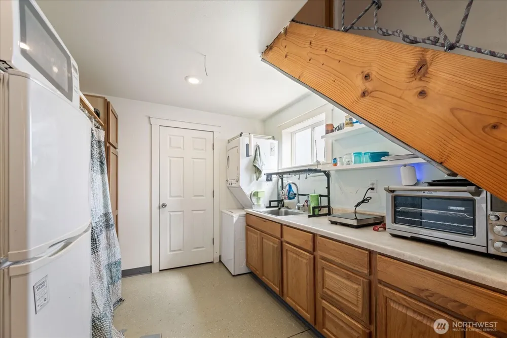 9334 Canyon View PR NE Benton City, WA 99320