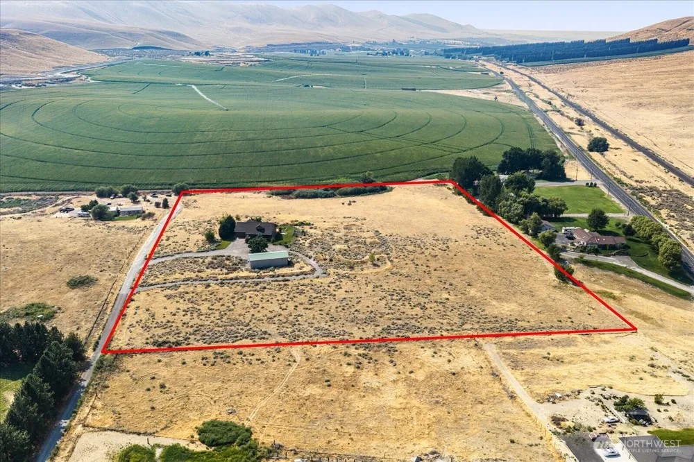 9334 Canyon View PR NE Benton City, WA 99320