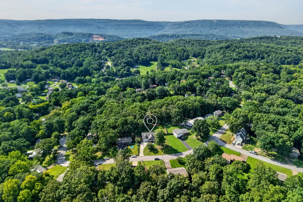 7232 Cane Hollow Rd Hixson, TN 37343