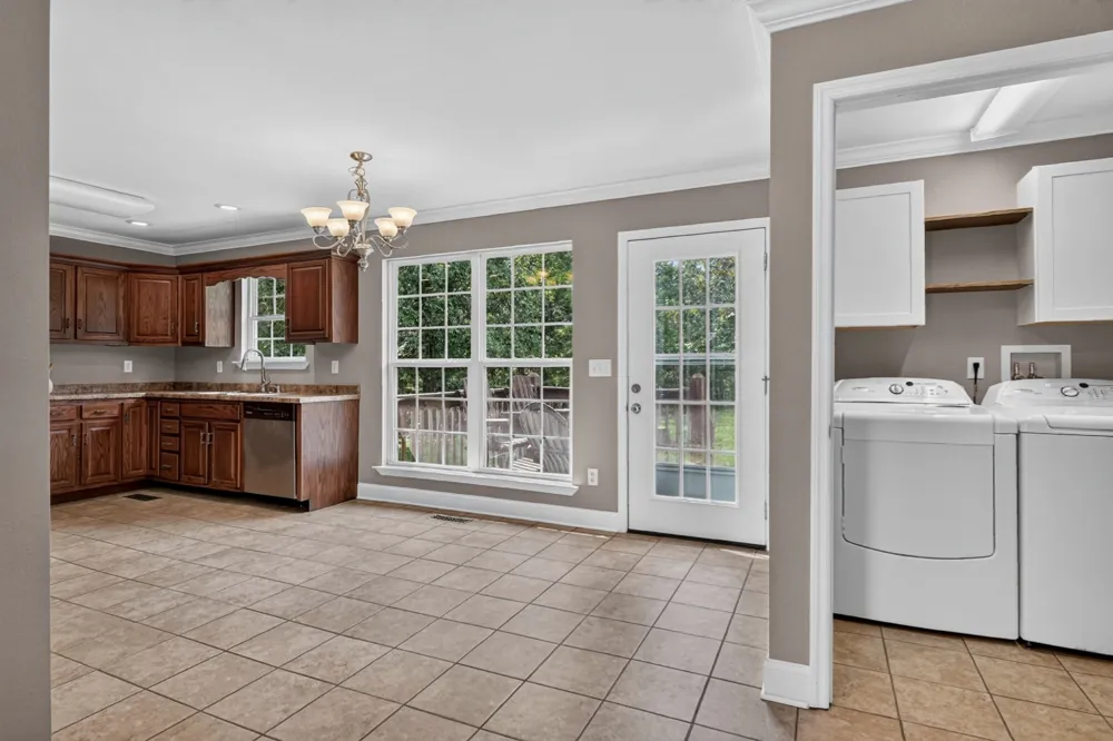 7232 Cane Hollow Rd Hixson, TN 37343