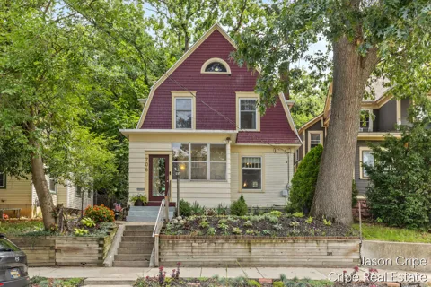 706 Lafayette Avenue SE