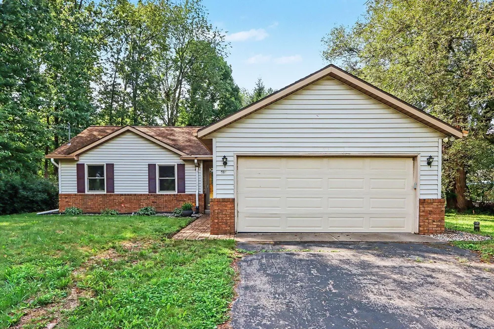 4118 Gray Street Portage City, MI 49002