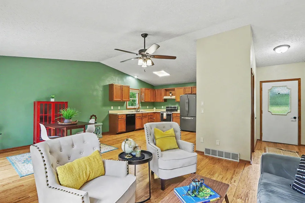 4118 Gray Street Portage City, MI 49002