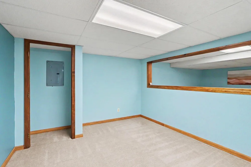 4118 Gray Street Portage City, MI 49002
