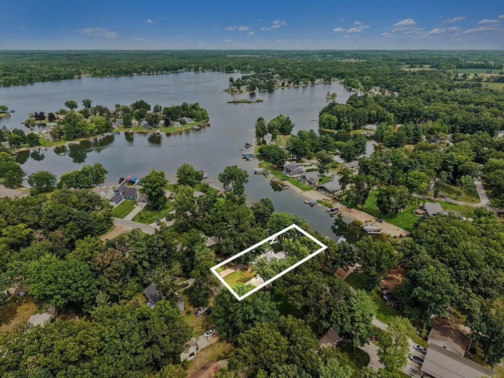 8570 Cochise Drive Winfield Township, MI 49329