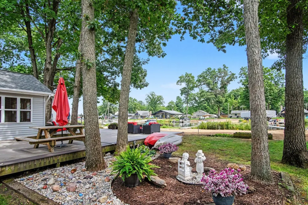 8570 Cochise Drive Winfield Township, MI 49329
