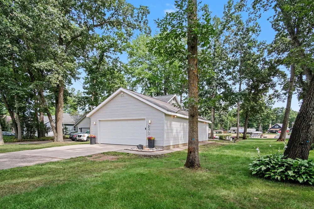 8570 Cochise Drive Winfield Township, MI 49329