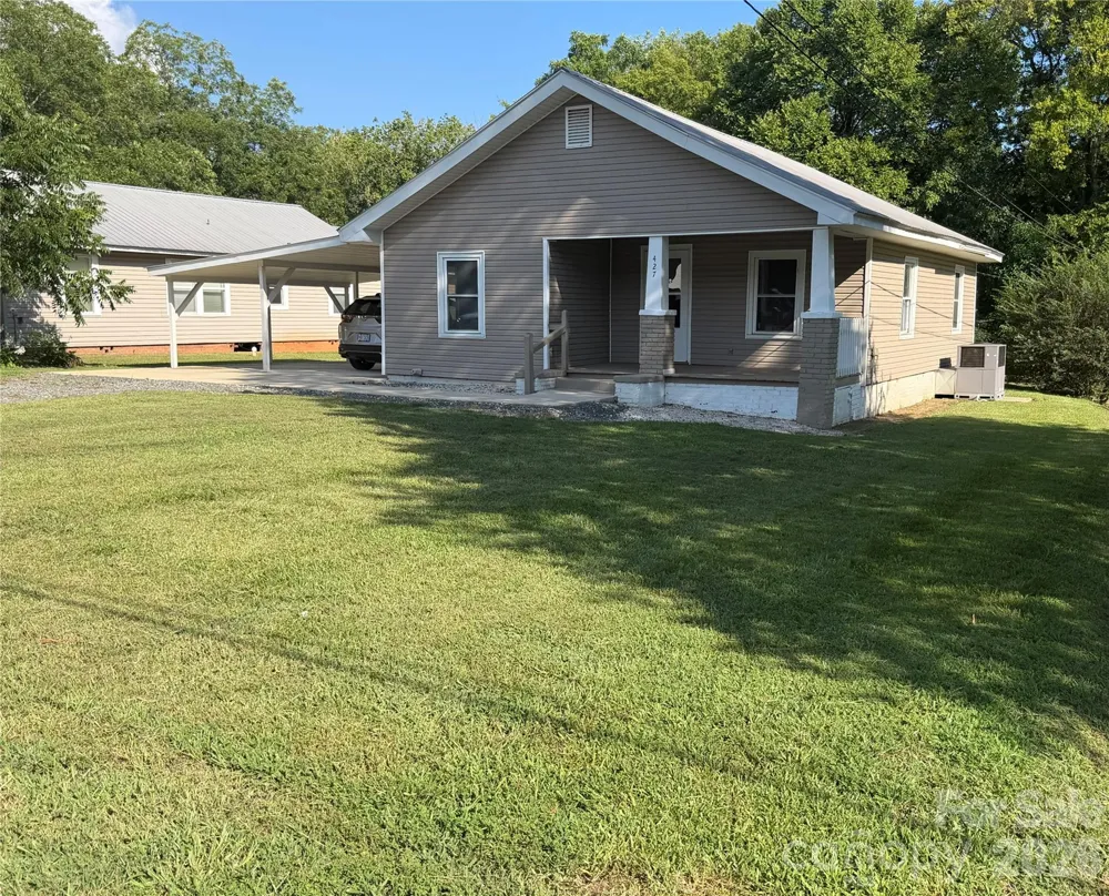 427 W Whitley Street Norwood, NC 28128