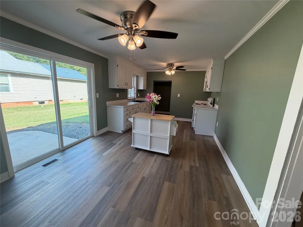 427 W Whitley Street Norwood, NC 28128