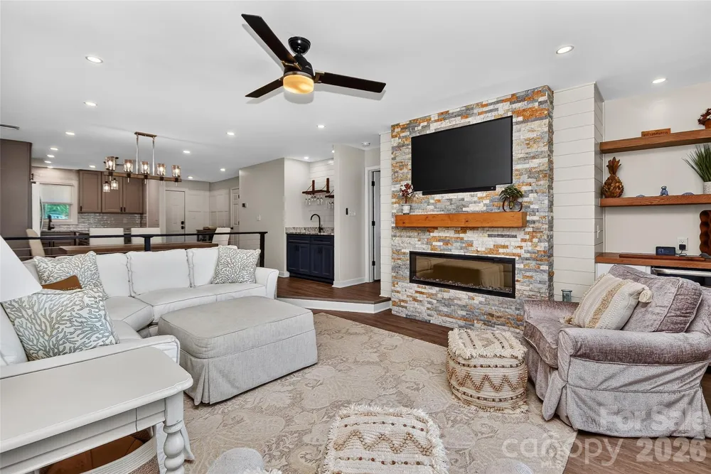 7340 Lakefront Drive #5 Charlotte, NC 28278