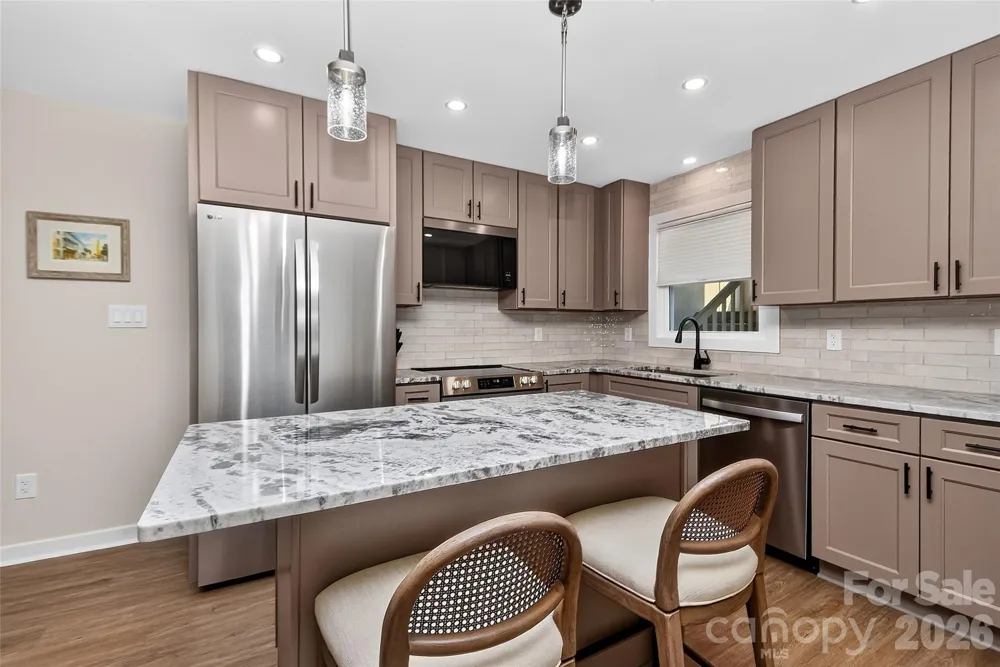 7340 Lakefront Drive #5 Charlotte, NC 28278