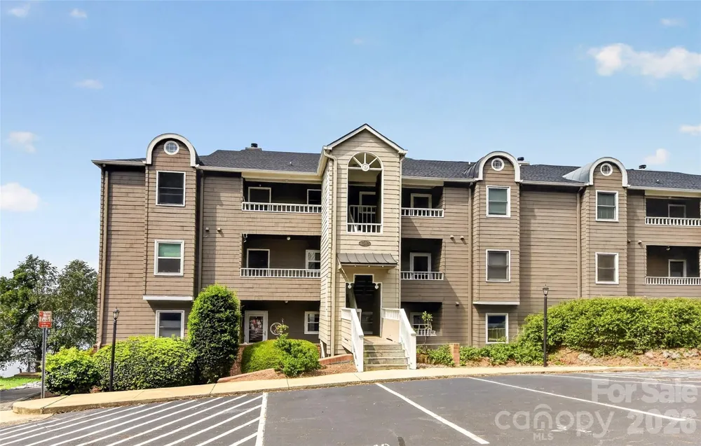 7340 Lakefront Drive #5 Charlotte, NC 28278