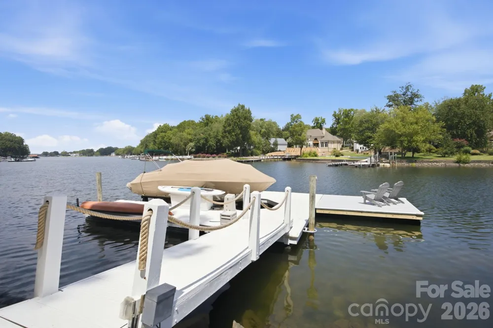 19318 Mary Ardrey Circle Cornelius, NC 28031