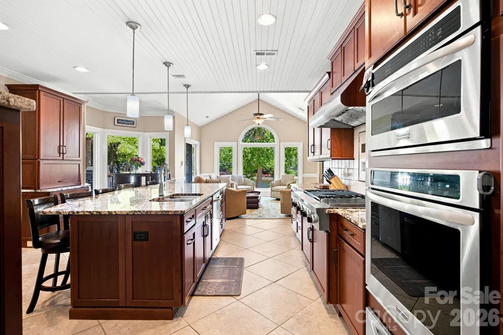 19318 Mary Ardrey Circle Cornelius, NC 28031