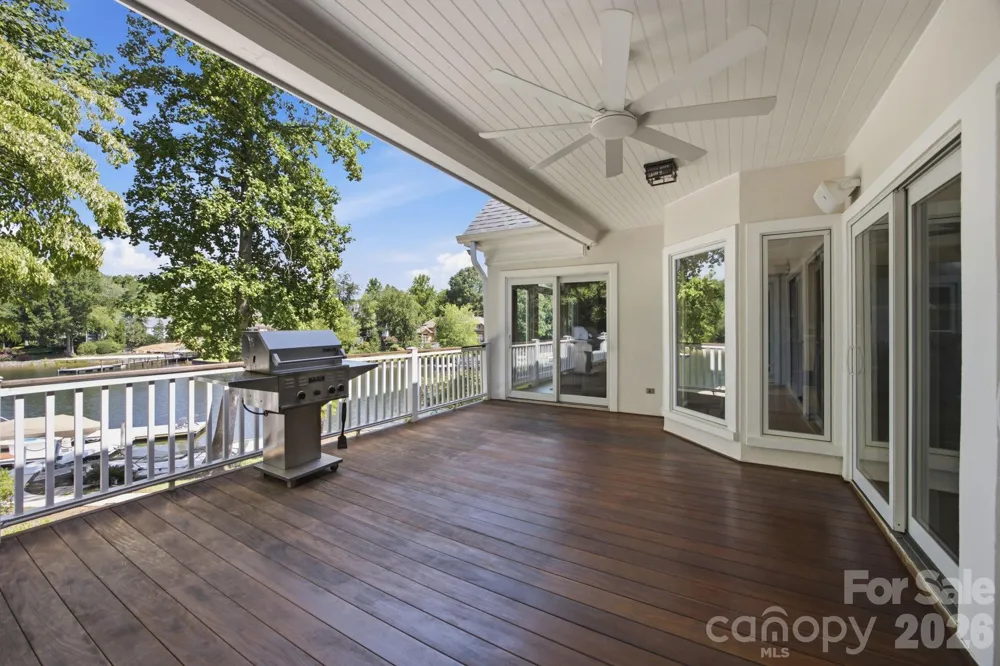 19318 Mary Ardrey Circle Cornelius, NC 28031