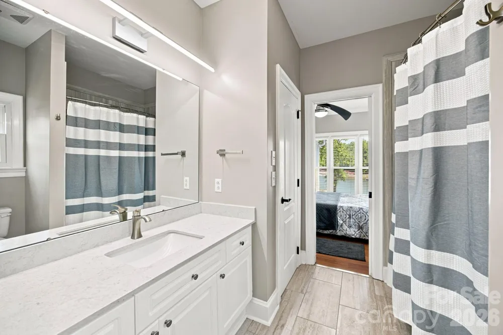 19318 Mary Ardrey Circle Cornelius, NC 28031
