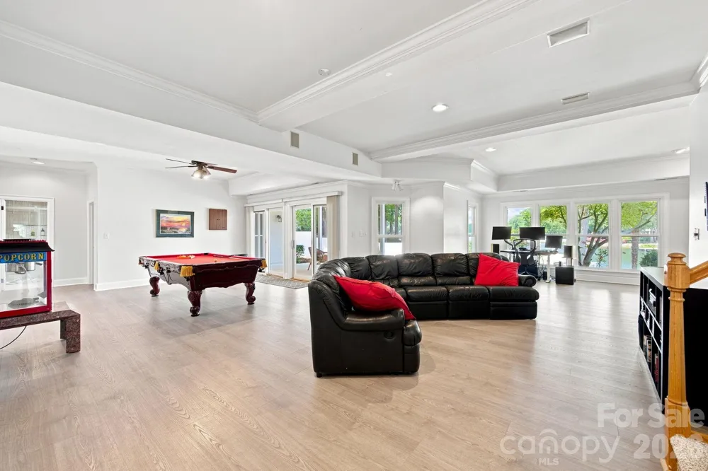 19318 Mary Ardrey Circle Cornelius, NC 28031