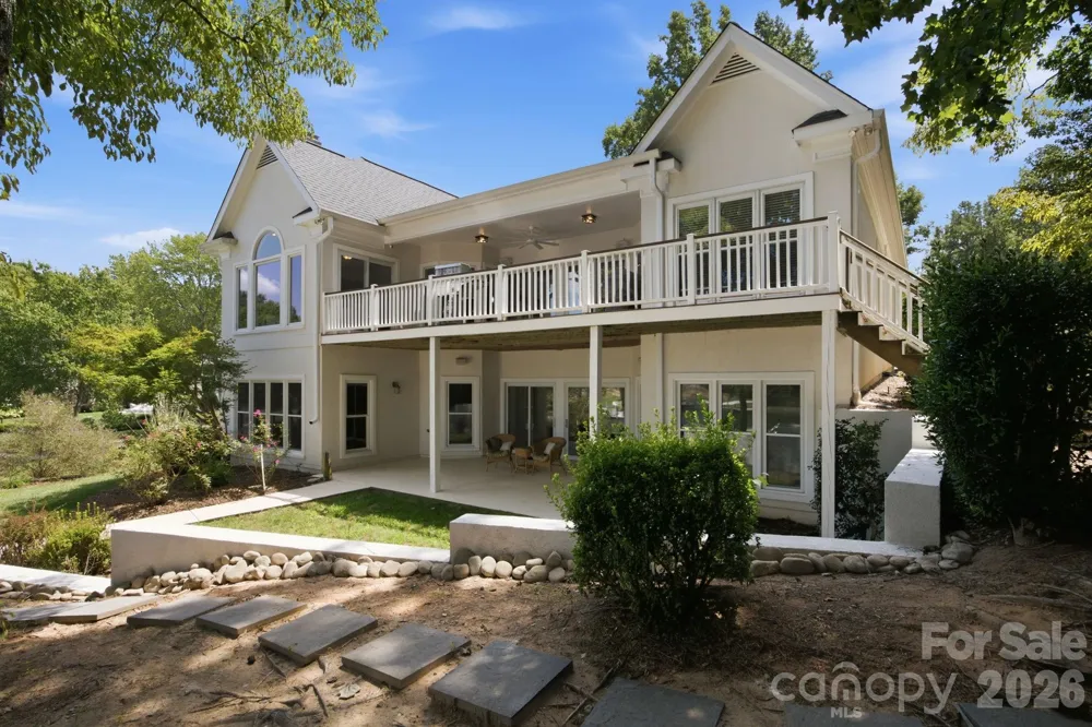 19318 Mary Ardrey Circle Cornelius, NC 28031