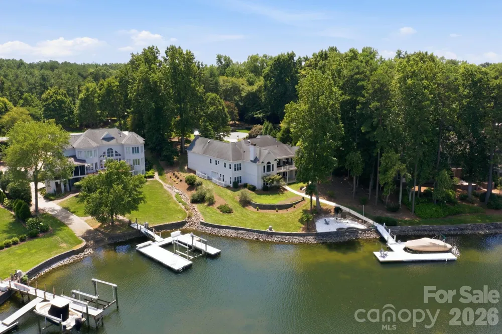 19318 Mary Ardrey Circle Cornelius, NC 28031